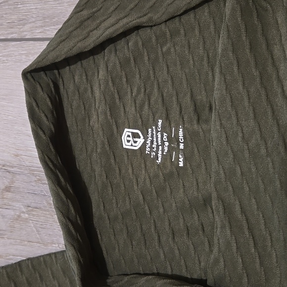 BP paragon leggings scrunch booty - Picture 3 of 3